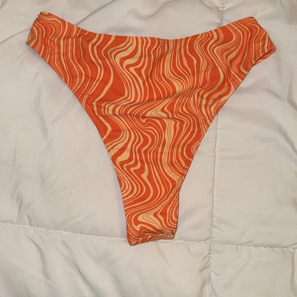 Orange Rave Bottoms - Picture 4 of 4